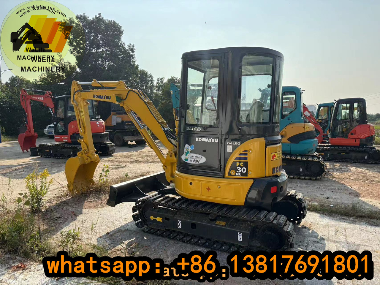 Komatsu PC 30 MR-3 Komatsu 30, Komatsu 35-3 - Mini bager: slika Komatsu PC 30 MR-3 Komatsu 30, Komatsu 35-3 - Mini bager Komatsu PC 30 MR-3 Komatsu 30, Komatsu 35-3 - Mini bager: slika Komatsu PC 30 MR-3 Komatsu 30, Komatsu 35-3 - Mini bager