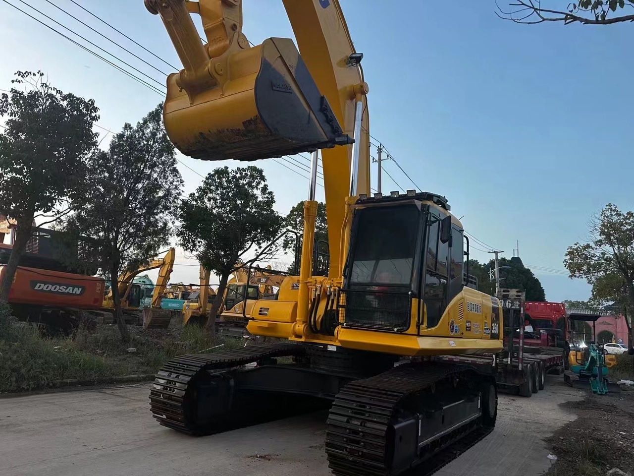 Komatsu PC 350-7 PC350 - Bager gusjeničar: slika Komatsu PC 350-7 PC350 - Bager gusjeničar Komatsu PC 350-7 PC350 - Bager gusjeničar: slika Komatsu PC 350-7 PC350 - Bager gusjeničar