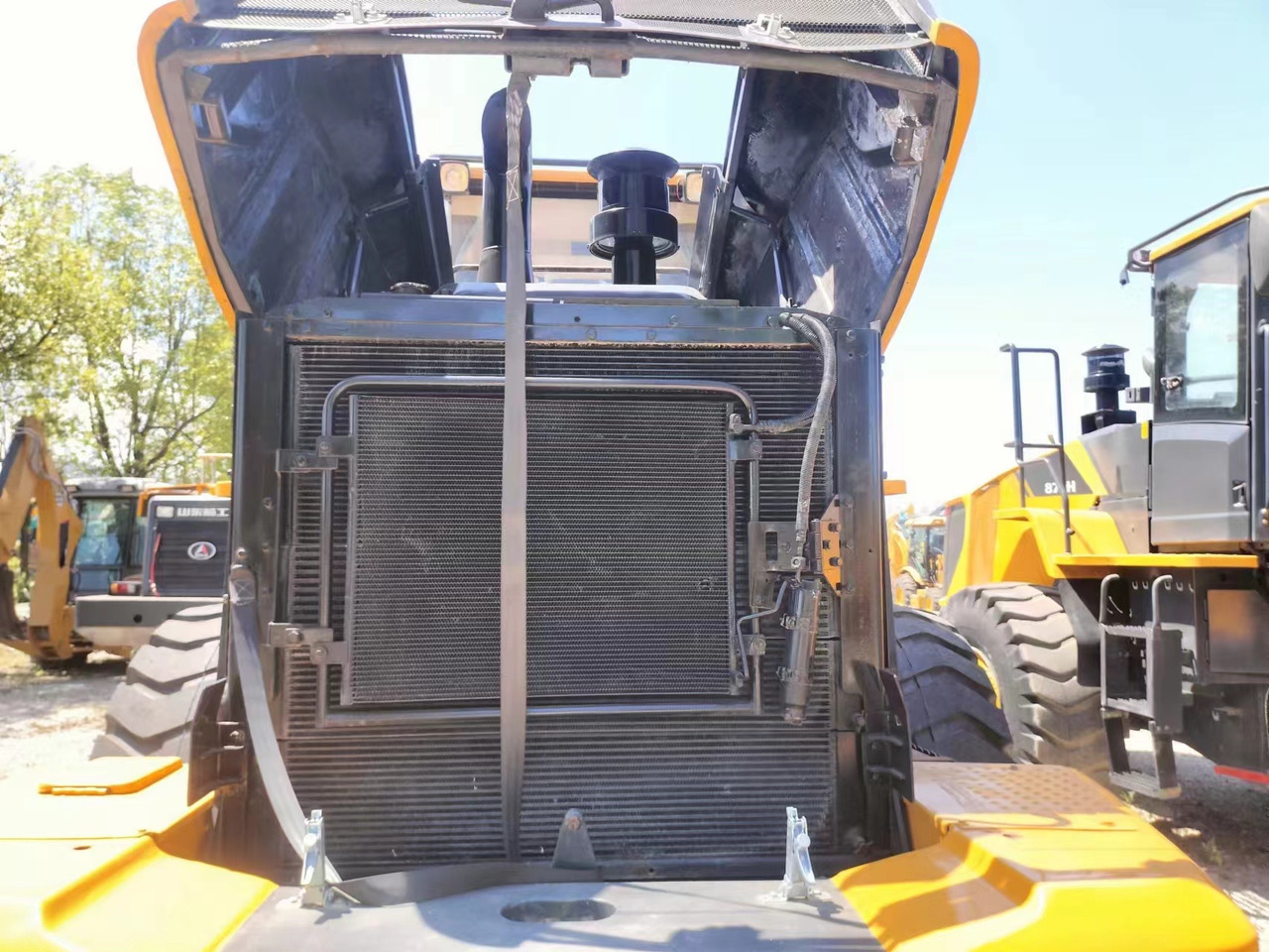 LIUGONG 856H - Utovarivač na kotačima: slika LIUGONG 856H - Utovarivač na kotačima LIUGONG 856H - Utovarivač na kotačima: slika LIUGONG 856H - Utovarivač na kotačima