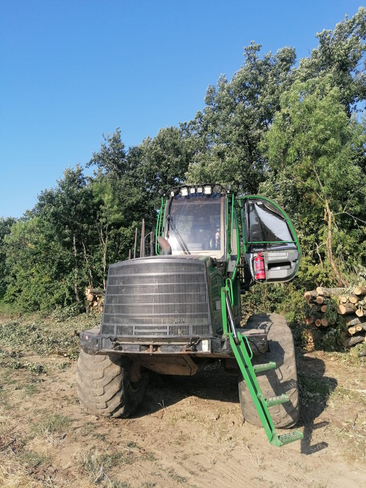 JOHN DEERE 1910E - Forvarder: slika JOHN DEERE 1910E - Forvarder JOHN DEERE 1910E - Forvarder: slika JOHN DEERE 1910E - Forvarder