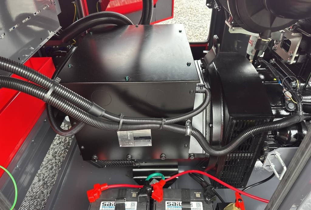 Ashita LG110 - Generatorski set: slika Ashita LG110 - Generatorski set Ashita LG110 - Generatorski set: slika Ashita LG110 - Generatorski set