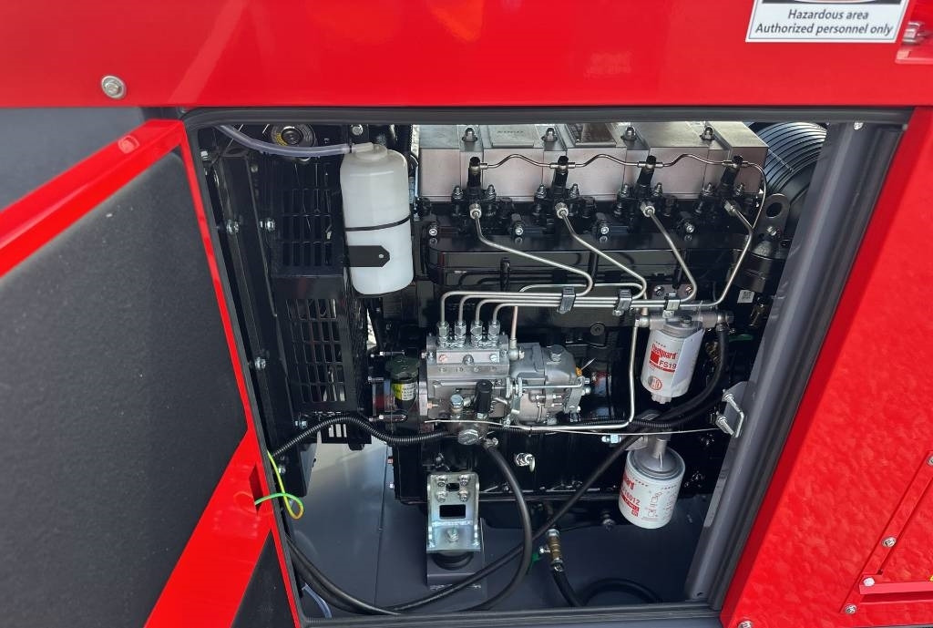 Ashita LG50 - Generatorski set: slika Ashita LG50 - Generatorski set Ashita LG50 - Generatorski set: slika Ashita LG50 - Generatorski set