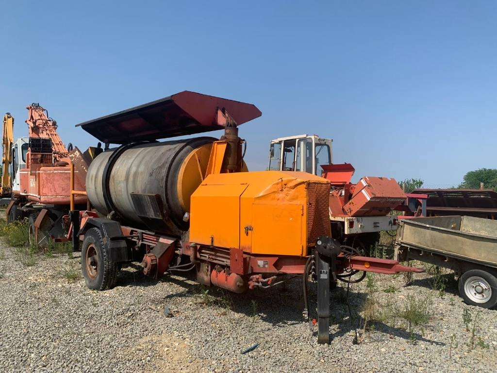 Bagela BF60/25 - Stroj za asfaltiranje: slika Bagela BF60/25 - Stroj za asfaltiranje Bagela BF60/25 - Stroj za asfaltiranje: slika Bagela BF60/25 - Stroj za asfaltiranje