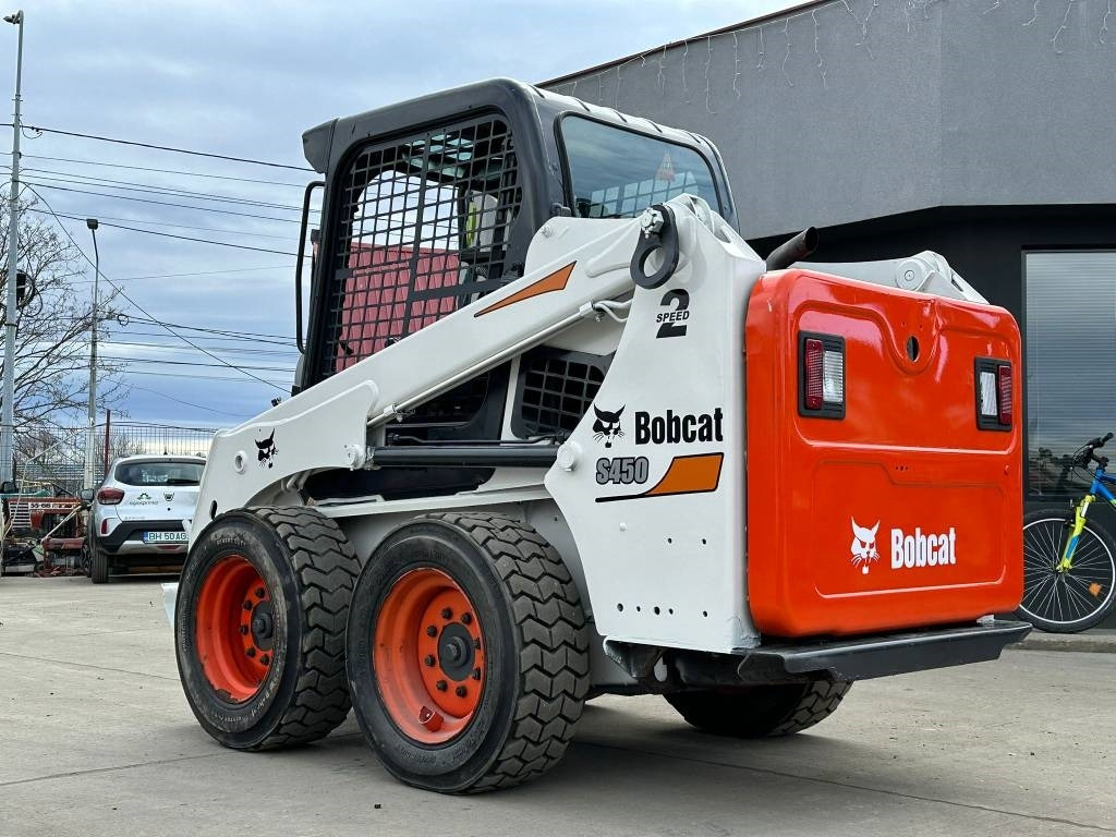 Bobcat S 450 - Mini utovarivač: slika Bobcat S 450 - Mini utovarivač Bobcat S 450 - Mini utovarivač: slika Bobcat S 450 - Mini utovarivač