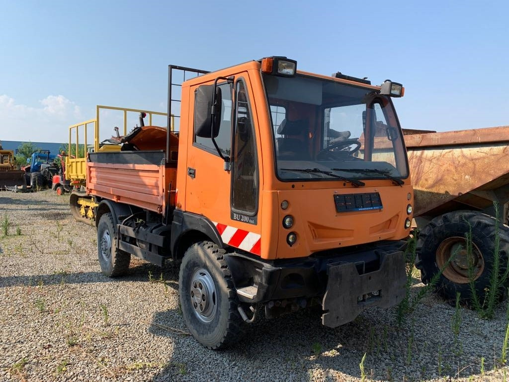 Bucher BU 200 - Vozilo za čišćenje snijega: slika Bucher BU 200 - Vozilo za čišćenje snijega Bucher BU 200 - Vozilo za čišćenje snijega: slika Bucher BU 200 - Vozilo za čišćenje snijega