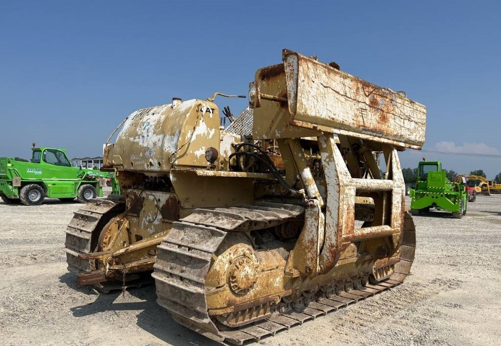 CAT 583 H - Polagač cijevi: slika CAT 583 H - Polagač cijevi CAT 583 H - Polagač cijevi: slika CAT 583 H - Polagač cijevi