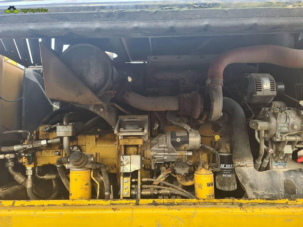 CAT M 315 D - Bager na kotačima: slika CAT M 315 D - Bager na kotačima CAT M 315 D - Bager na kotačima: slika CAT M 315 D - Bager na kotačima