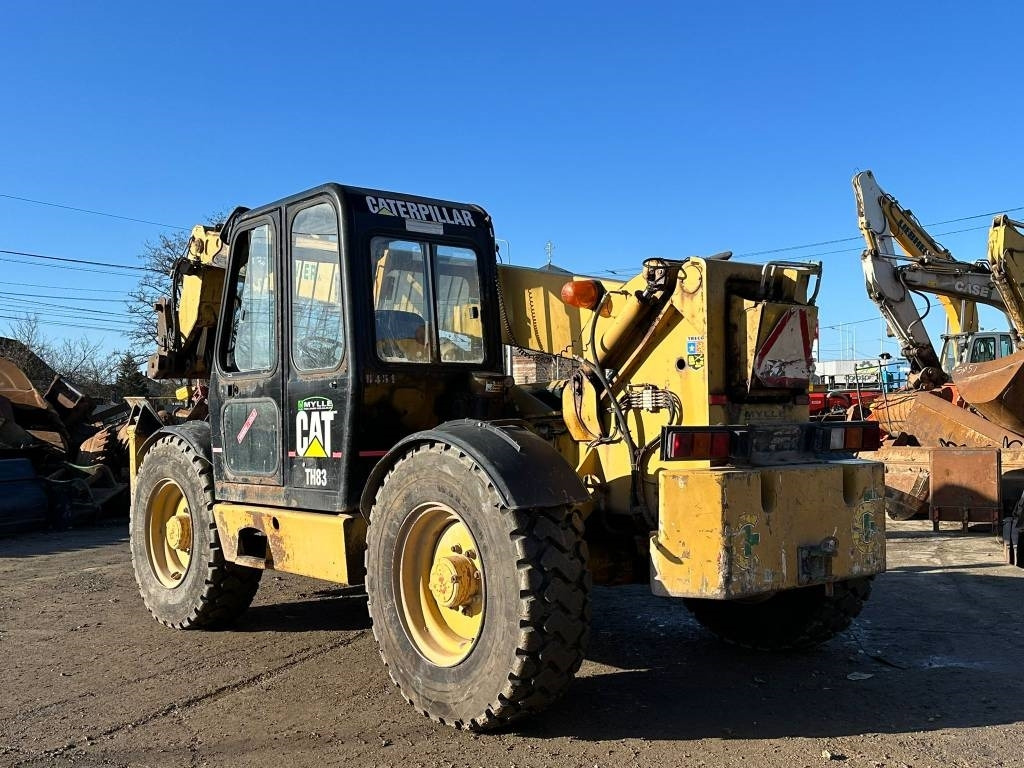 CAT TH 83 - Teleskopski rukovatelj: slika CAT TH 83 - Teleskopski rukovatelj CAT TH 83 - Teleskopski rukovatelj: slika CAT TH 83 - Teleskopski rukovatelj