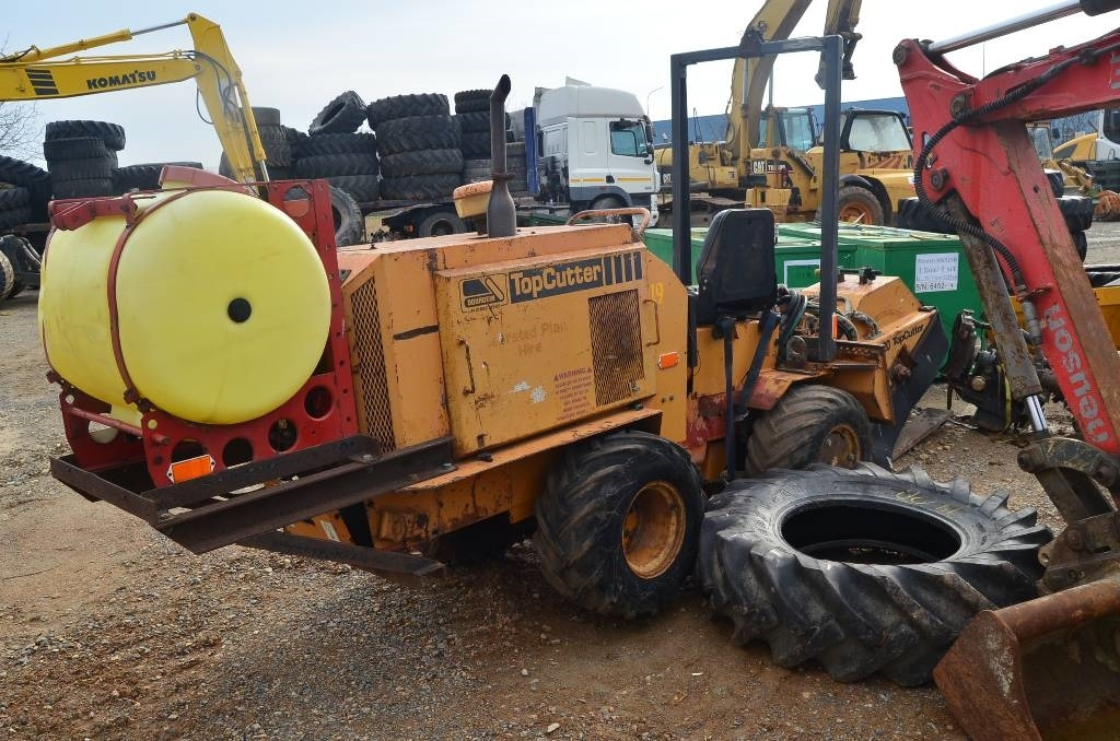 Case TC220  - Stroj za asfaltiranje: slika Case TC220  - Stroj za asfaltiranje Case TC220  - Stroj za asfaltiranje: slika Case TC220  - Stroj za asfaltiranje