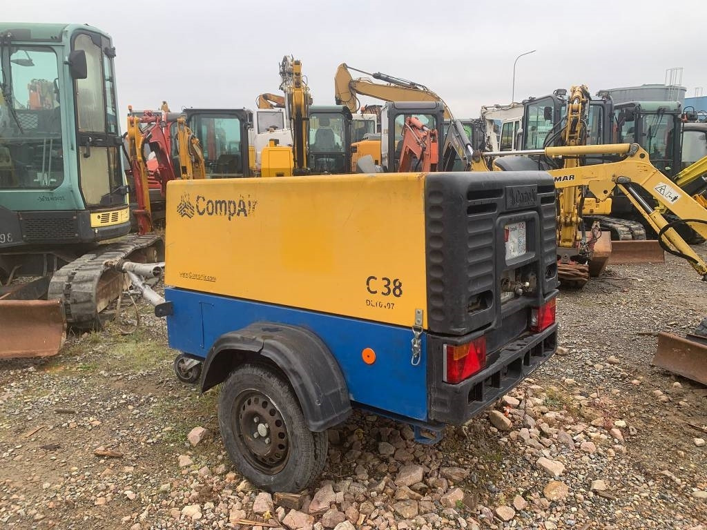 Compair DLT 0407 - Zračni kompresor: slika Compair DLT 0407 - Zračni kompresor Compair DLT 0407 - Zračni kompresor: slika Compair DLT 0407 - Zračni kompresor