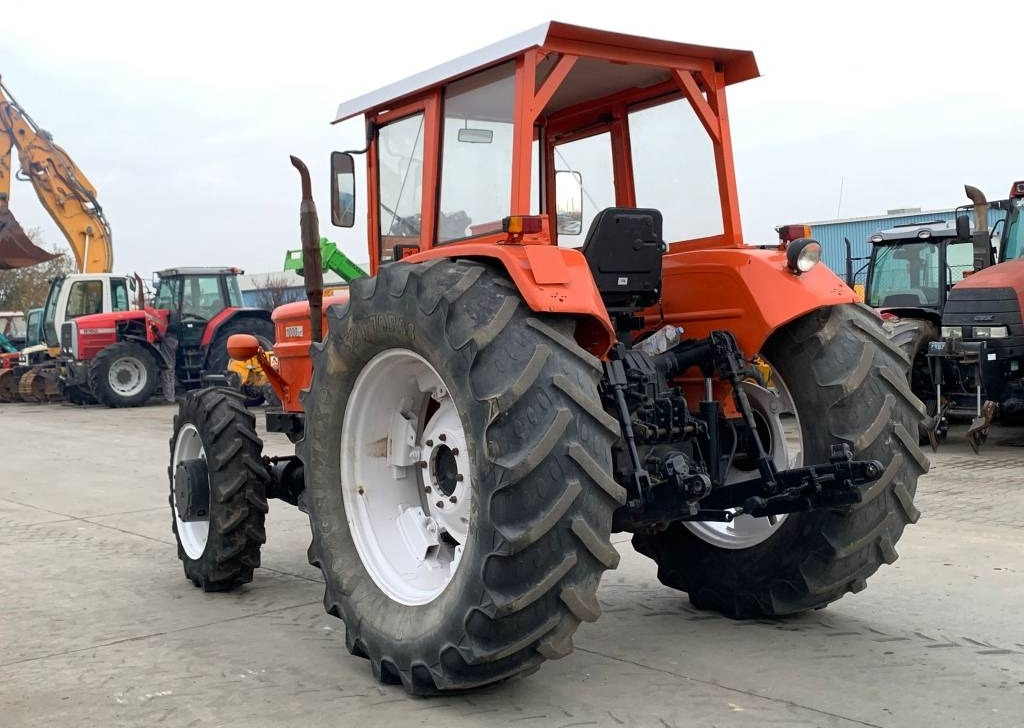Fiat 1000DT - Traktor: slika Fiat 1000DT - Traktor Fiat 1000DT - Traktor: slika Fiat 1000DT - Traktor
