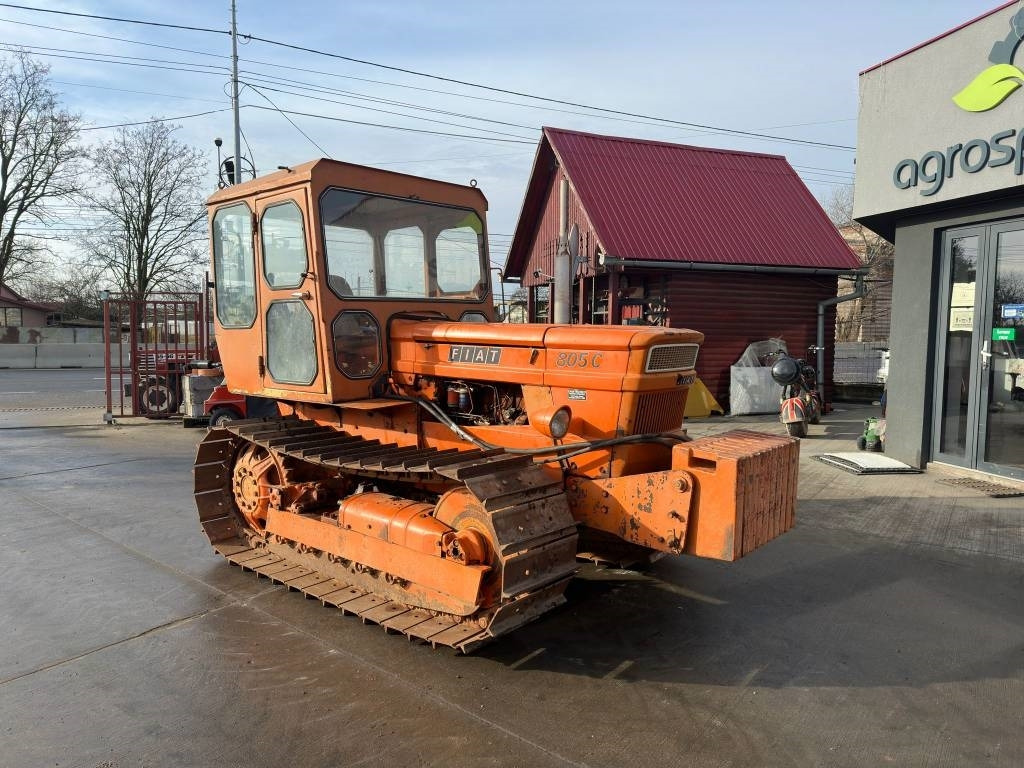 Fiat 805C - Traktor gusjeničar: slika Fiat 805C - Traktor gusjeničar Fiat 805C - Traktor gusjeničar: slika Fiat 805C - Traktor gusjeničar