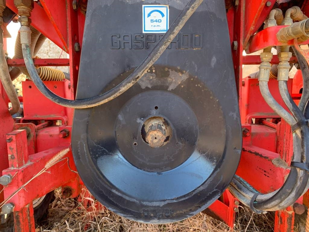 Kombajn i sijačica Gaspardo MTE6: slika Kombajn i sijačica Gaspardo MTE6 Kombajn i sijačica Gaspardo MTE6: slika Kombajn i sijačica Gaspardo MTE6