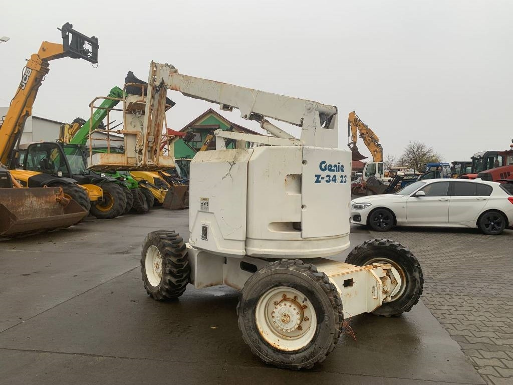 Genie Z 34/22 N - Zglobni krak: slika Genie Z 34/22 N - Zglobni krak Genie Z 34/22 N - Zglobni krak: slika Genie Z 34/22 N - Zglobni krak