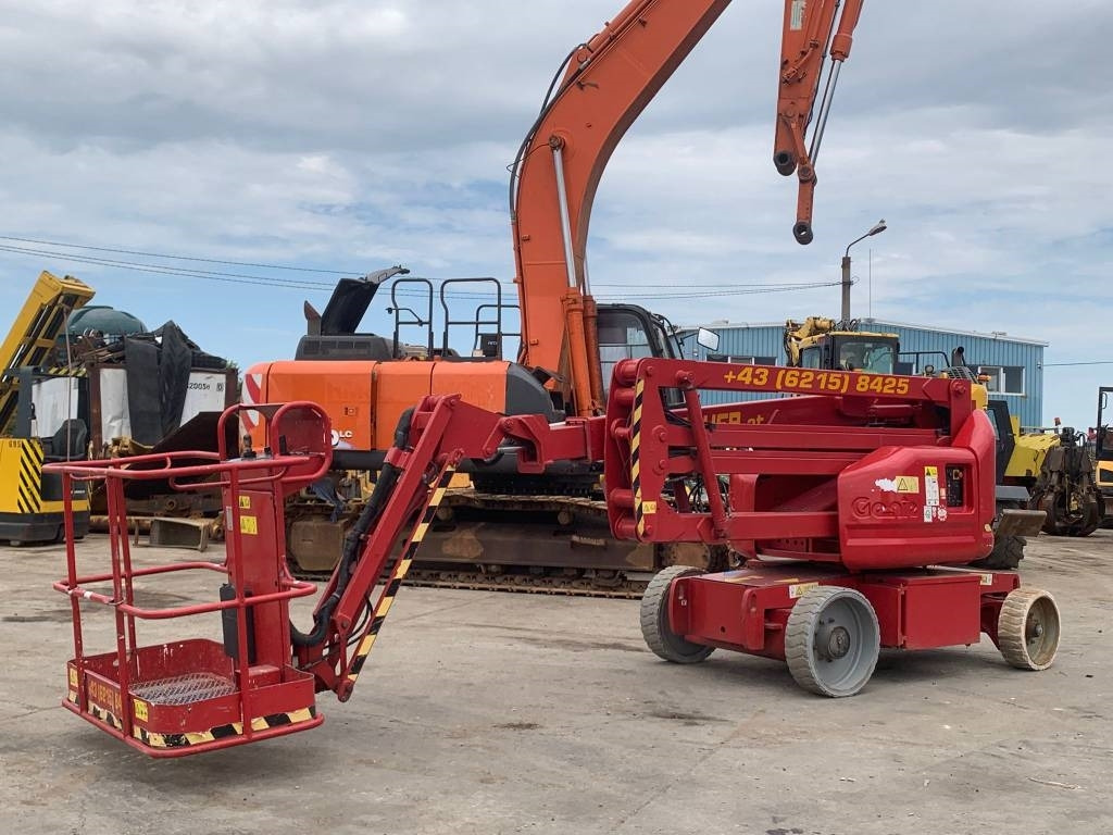 Genie Z 40/23 N - Zglobni krak: slika Genie Z 40/23 N - Zglobni krak Genie Z 40/23 N - Zglobni krak: slika Genie Z 40/23 N - Zglobni krak