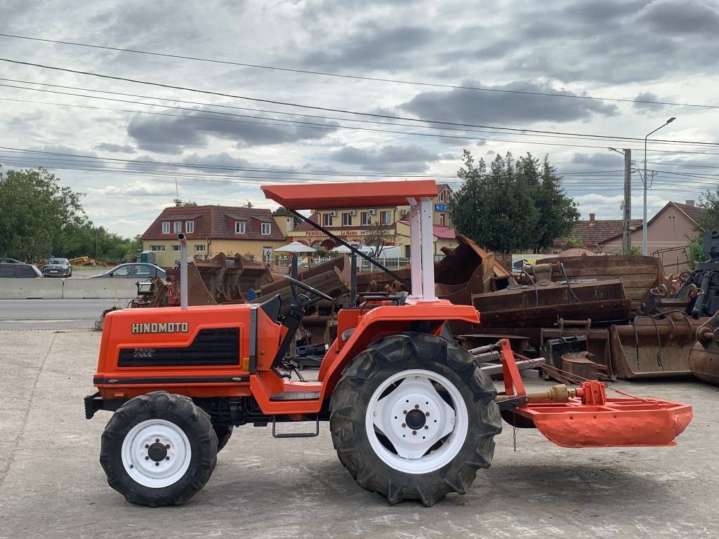 Hinomoto BD150 - Traktor: slika Hinomoto BD150 - Traktor Hinomoto BD150 - Traktor: slika Hinomoto BD150 - Traktor