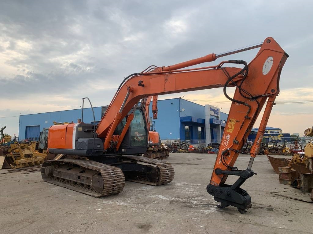 Hitachi ZX 180 LC-3 - Bager gusjeničar: slika Hitachi ZX 180 LC-3 - Bager gusjeničar Hitachi ZX 180 LC-3 - Bager gusjeničar: slika Hitachi ZX 180 LC-3 - Bager gusjeničar