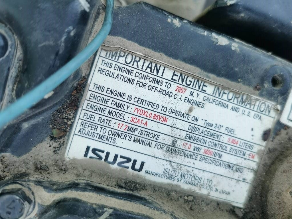 Isuzu 3CA1-AZP01 - Motor za Građevinski strojevi: slika Isuzu 3CA1-AZP01 - Motor za Građevinski strojevi Isuzu 3CA1-AZP01 - Motor za Građevinski strojevi: slika Isuzu 3CA1-AZP01 - Motor za Građevinski strojevi