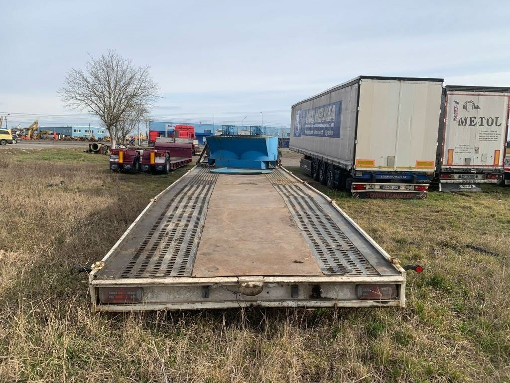 Mini tegljač, Dostavno vozilo s dvostrukom kabinom Iveco 40C 15: slika Mini tegljač, Dostavno vozilo s dvostrukom kabinom Iveco 40C 15