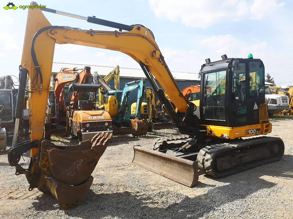 JCB 100 C - Mini bager: slika JCB 100 C - Mini bager JCB 100 C - Mini bager: slika JCB 100 C - Mini bager
