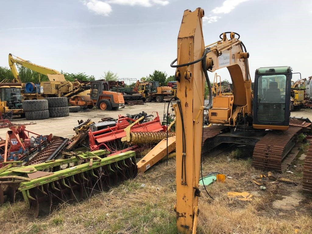 JCB JS 103 FOR PARTS - Bager gusjeničar: slika JCB JS 103 FOR PARTS - Bager gusjeničar JCB JS 103 FOR PARTS - Bager gusjeničar: slika JCB JS 103 FOR PARTS - Bager gusjeničar