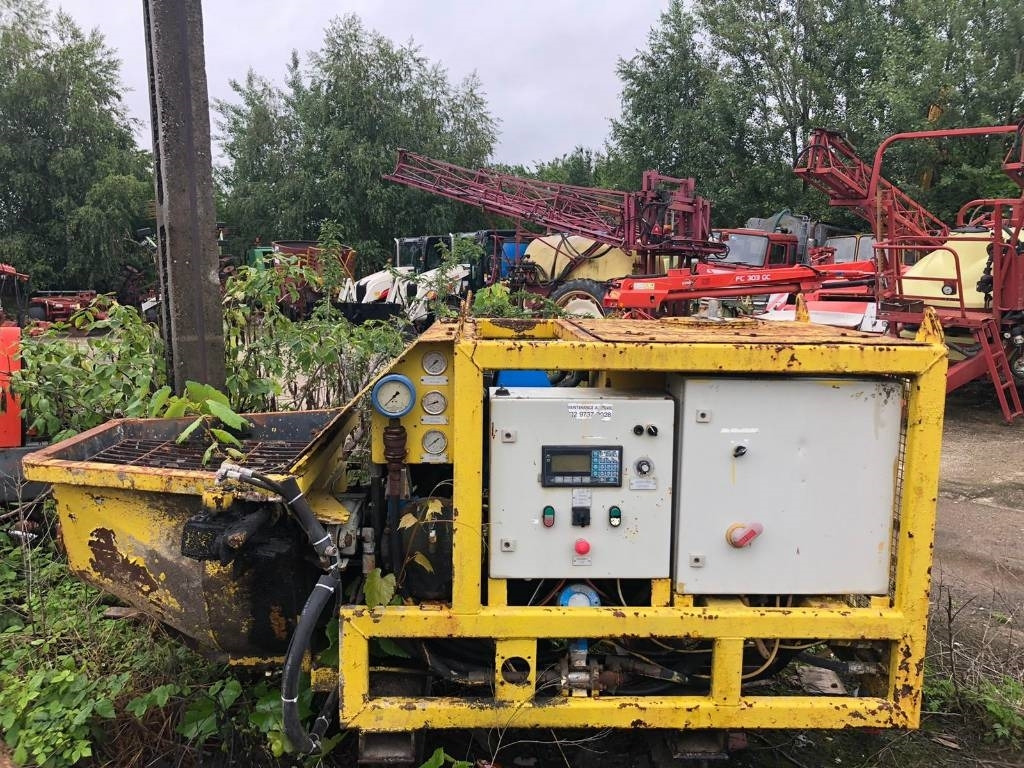 Jacon SV 618 - Stacionarna pumpa za beton: slika Jacon SV 618 - Stacionarna pumpa za beton Jacon SV 618 - Stacionarna pumpa za beton: slika Jacon SV 618 - Stacionarna pumpa za beton