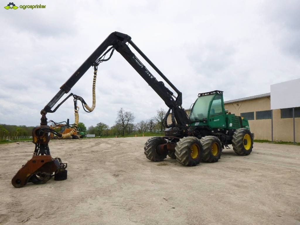 John Deere 1270 D - Kombajn za šumarstvo: slika John Deere 1270 D - Kombajn za šumarstvo John Deere 1270 D - Kombajn za šumarstvo: slika John Deere 1270 D - Kombajn za šumarstvo