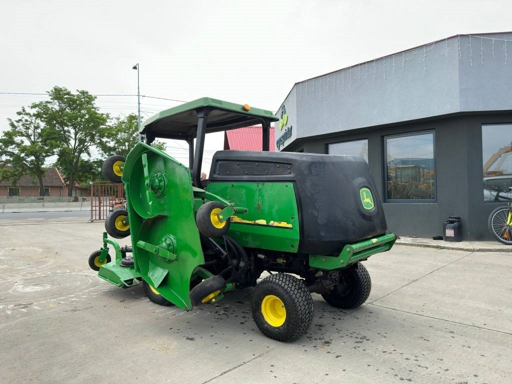John Deere 1600 Turbo - Vrtna kosilica: slika John Deere 1600 Turbo - Vrtna kosilica John Deere 1600 Turbo - Vrtna kosilica: slika John Deere 1600 Turbo - Vrtna kosilica