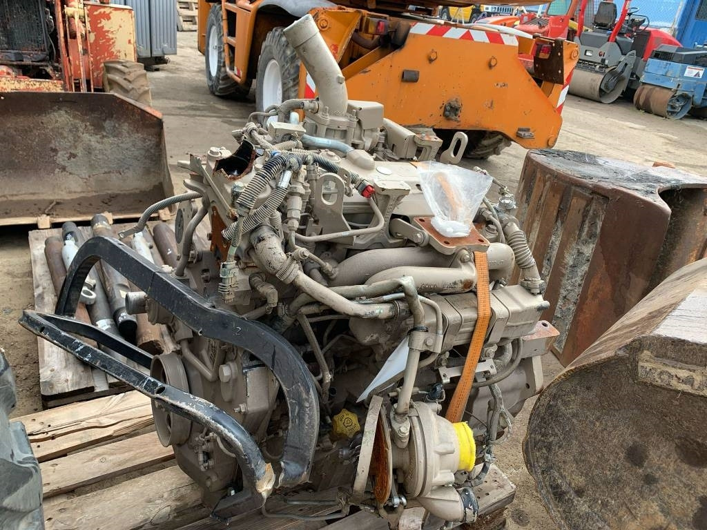 John Deere 4045HRT90 ENGINE - Motor za Građevinski strojevi: slika John Deere 4045HRT90 ENGINE - Motor za Građevinski strojevi John Deere 4045HRT90 ENGINE - Motor za Građevinski strojevi: slika John Deere 4045HRT90 ENGINE - Motor za Građevinski strojevi