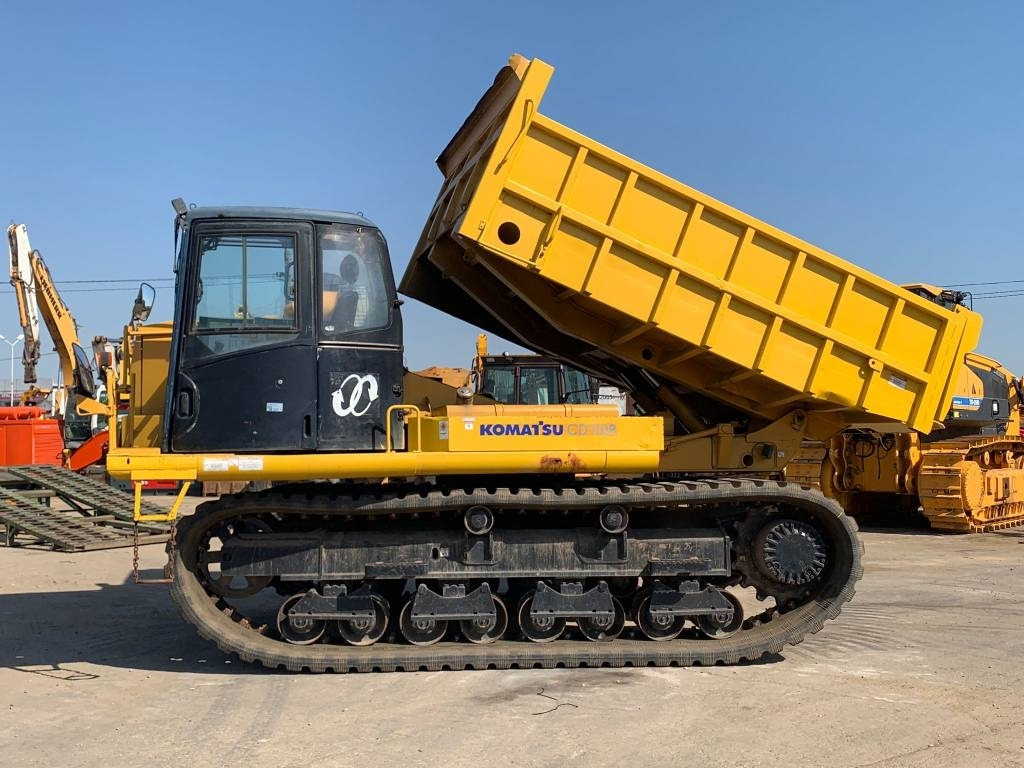 Komatsu CD 110 R-1 - Istovarivač gusjeničar: slika Komatsu CD 110 R-1 - Istovarivač gusjeničar Komatsu CD 110 R-1 - Istovarivač gusjeničar: slika Komatsu CD 110 R-1 - Istovarivač gusjeničar
