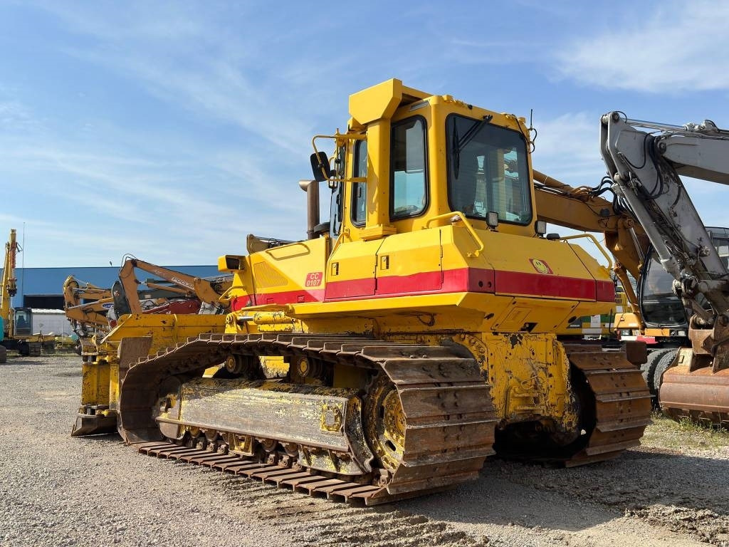 Komatsu D61PX-15EO - Buldožer: slika Komatsu D61PX-15EO - Buldožer Komatsu D61PX-15EO - Buldožer: slika Komatsu D61PX-15EO - Buldožer