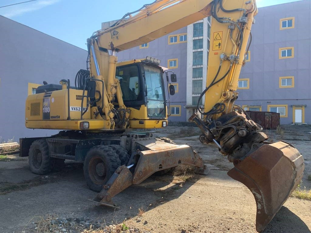 Komatsu PW180-E0+Engcon Rototilt - Bager na kotačima: slika Komatsu PW180-E0+Engcon Rototilt - Bager na kotačima Komatsu PW180-E0+Engcon Rototilt - Bager na kotačima: slika Komatsu PW180-E0+Engcon Rototilt - Bager na kotačima