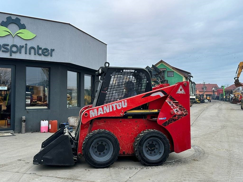 Manitou 1650R - Mini utovarivač: slika Manitou 1650R - Mini utovarivač Manitou 1650R - Mini utovarivač: slika Manitou 1650R - Mini utovarivač