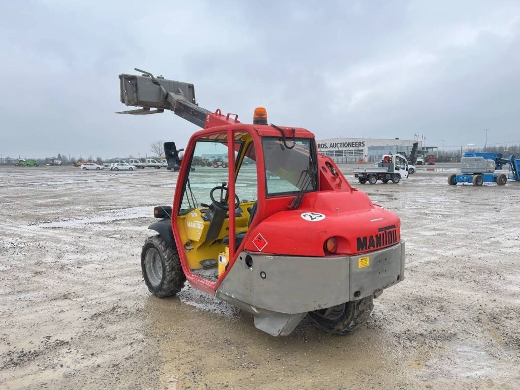 Manitou SLT 415 EB - Teleskopski rukovatelj: slika Manitou SLT 415 EB - Teleskopski rukovatelj Manitou SLT 415 EB - Teleskopski rukovatelj: slika Manitou SLT 415 EB - Teleskopski rukovatelj