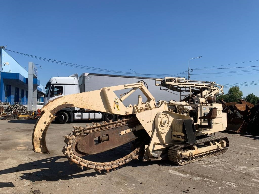 Mastenbroek 1012 - Trenčer: slika Mastenbroek 1012 - Trenčer Mastenbroek 1012 - Trenčer: slika Mastenbroek 1012 - Trenčer