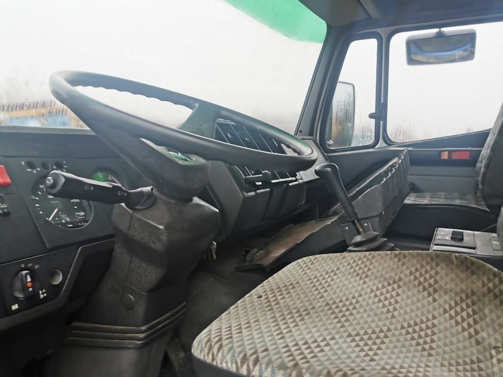 Mercedes-Benz 2426 - Vakum kamion: slika Mercedes-Benz 2426 - Vakum kamion Mercedes-Benz 2426 - Vakum kamion: slika Mercedes-Benz 2426 - Vakum kamion