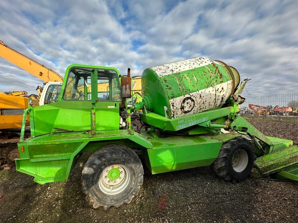 Merlo 3500 DBM EV - Automješalica: slika Merlo 3500 DBM EV - Automješalica Merlo 3500 DBM EV - Automješalica: slika Merlo 3500 DBM EV - Automješalica