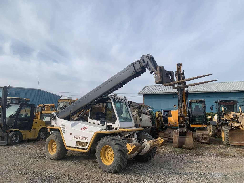 Merlo P 30.13 EVS - Teleskopski rukovatelj: slika Merlo P 30.13 EVS - Teleskopski rukovatelj Merlo P 30.13 EVS - Teleskopski rukovatelj: slika Merlo P 30.13 EVS - Teleskopski rukovatelj