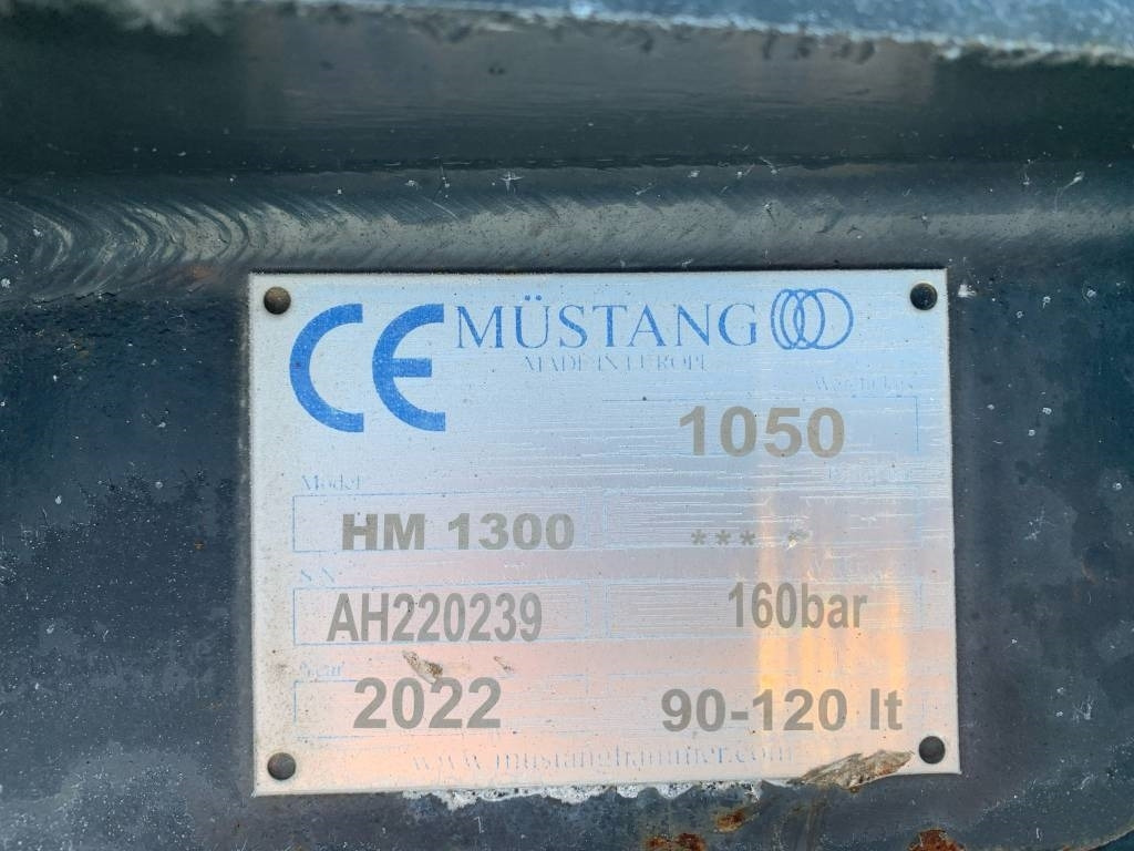 Mustang HM1300 - Hidraulični čekić za Građevinski strojevi: slika Mustang HM1300 - Hidraulični čekić za Građevinski strojevi Mustang HM1300 - Hidraulični čekić za Građevinski strojevi: slika Mustang HM1300 - Hidraulični čekić za Građevinski strojevi