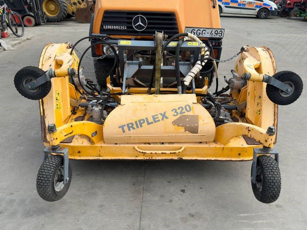 Mercedes-Benz Unimog 408/10 - Namjenska/ Posebna vozila: slika Mercedes-Benz Unimog 408/10 - Namjenska/ Posebna vozila Mercedes-Benz Unimog 408/10 - Namjenska/ Posebna vozila: slika Mercedes-Benz Unimog 408/10 - Namjenska/ Posebna vozila