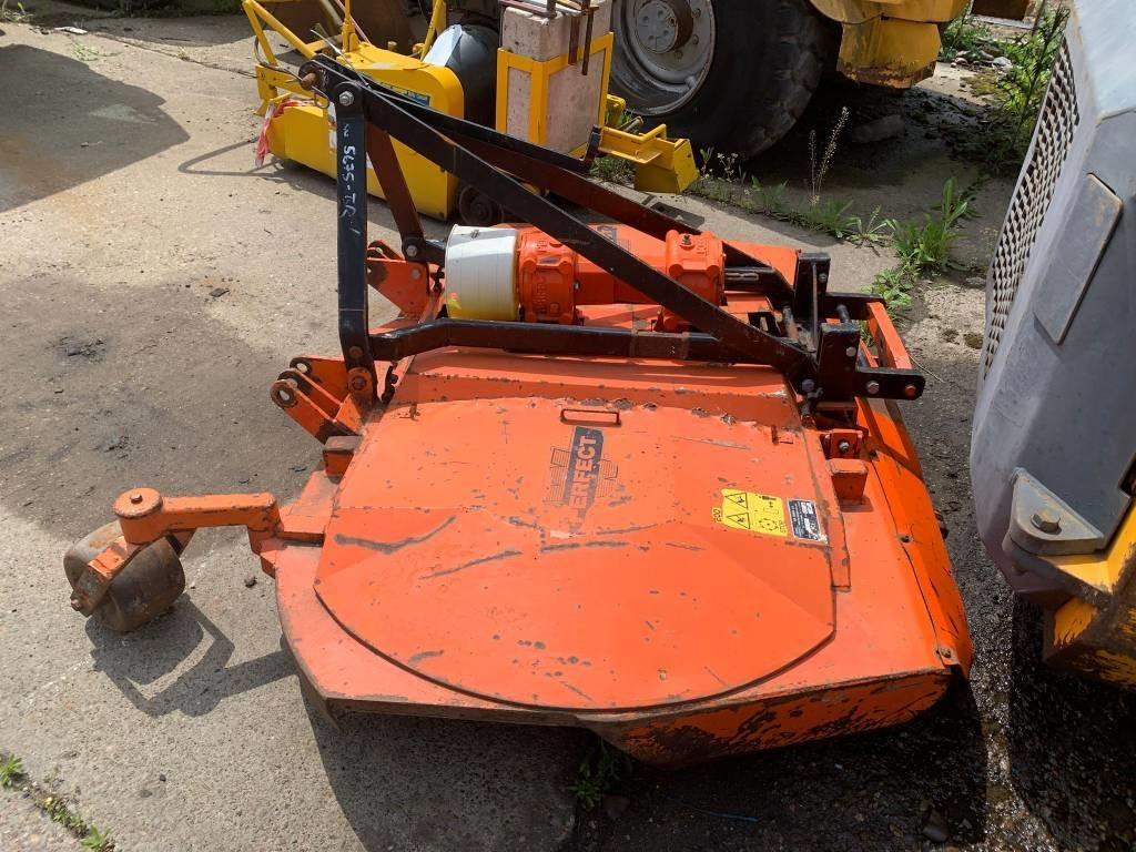 Perfect RN200-E - Kosilica: slika Perfect RN200-E - Kosilica Perfect RN200-E - Kosilica: slika Perfect RN200-E - Kosilica