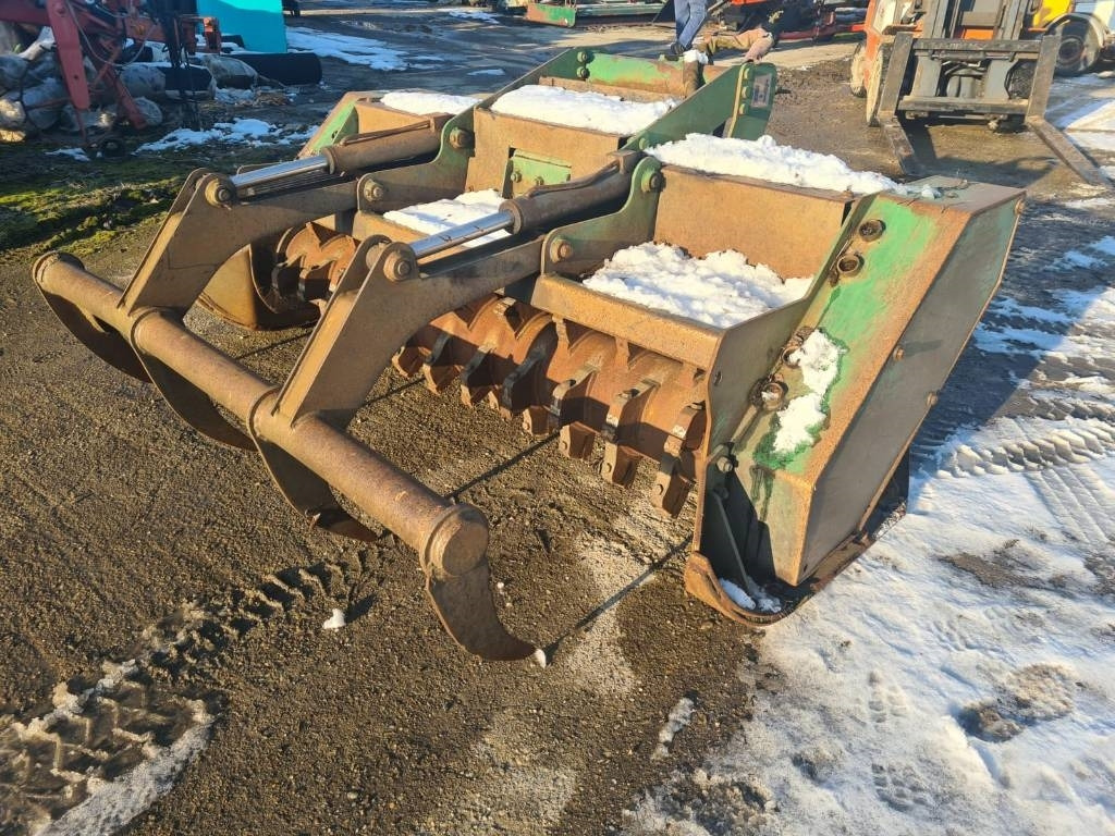 Plaisance BF501 - Šumarski malčer: slika Plaisance BF501 - Šumarski malčer Plaisance BF501 - Šumarski malčer: slika Plaisance BF501 - Šumarski malčer