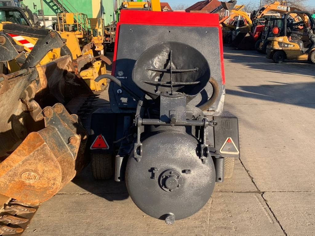 Putzmeister Mixokret M2241D - Stacionarna pumpa za beton: slika Putzmeister Mixokret M2241D - Stacionarna pumpa za beton Putzmeister Mixokret M2241D - Stacionarna pumpa za beton: slika Putzmeister Mixokret M2241D - Stacionarna pumpa za beton