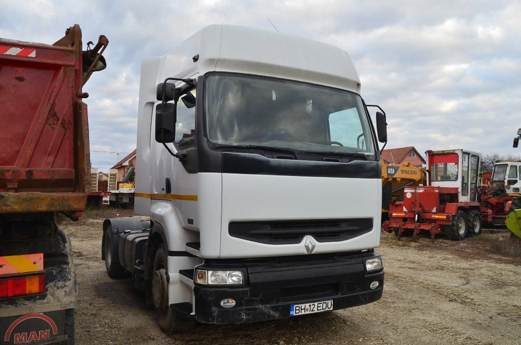 Renault Premium 420 DCI - Tegljač: slika Renault Premium 420 DCI - Tegljač Renault Premium 420 DCI - Tegljač: slika Renault Premium 420 DCI - Tegljač