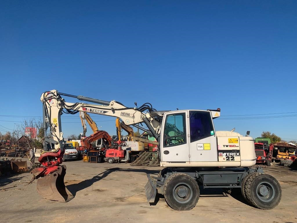 Terex TW160SR+Sandco Rototilt - Bager na kotačima: slika Terex TW160SR+Sandco Rototilt - Bager na kotačima Terex TW160SR+Sandco Rototilt - Bager na kotačima: slika Terex TW160SR+Sandco Rototilt - Bager na kotačima