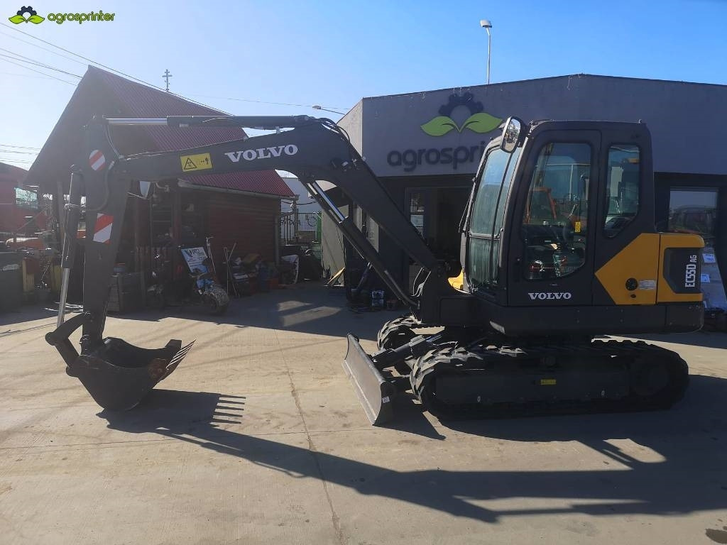 Volvo EC 55 D AG - Mini bager: slika Volvo EC 55 D AG - Mini bager Volvo EC 55 D AG - Mini bager: slika Volvo EC 55 D AG - Mini bager