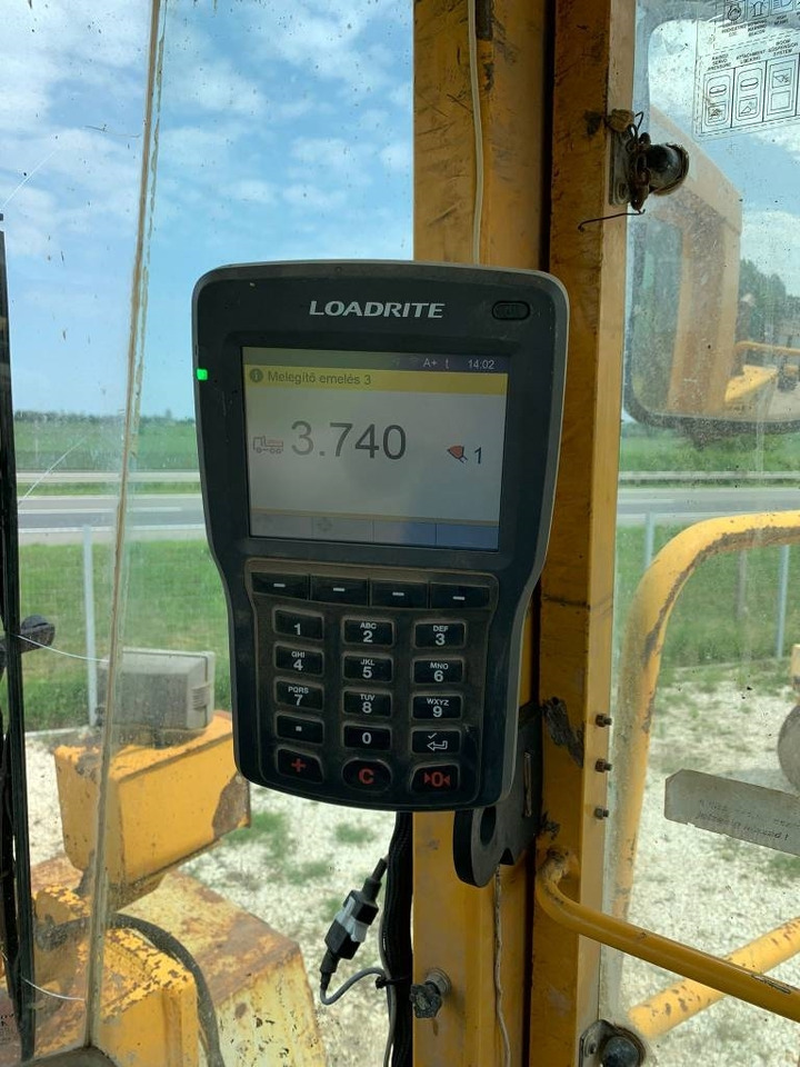 Volvo L330C - Utovarivač na kotačima: slika Volvo L330C - Utovarivač na kotačima Volvo L330C - Utovarivač na kotačima: slika Volvo L330C - Utovarivač na kotačima