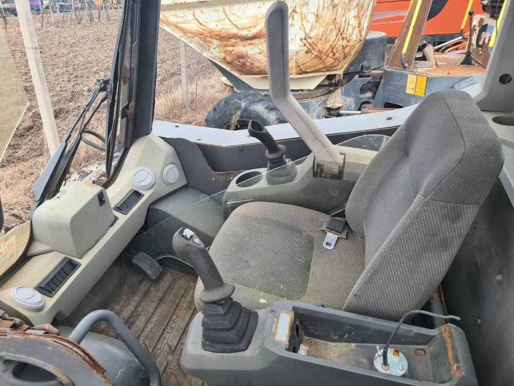 Volvo MC 95 C - Mini utovarivač: slika Volvo MC 95 C - Mini utovarivač Volvo MC 95 C - Mini utovarivač: slika Volvo MC 95 C - Mini utovarivač