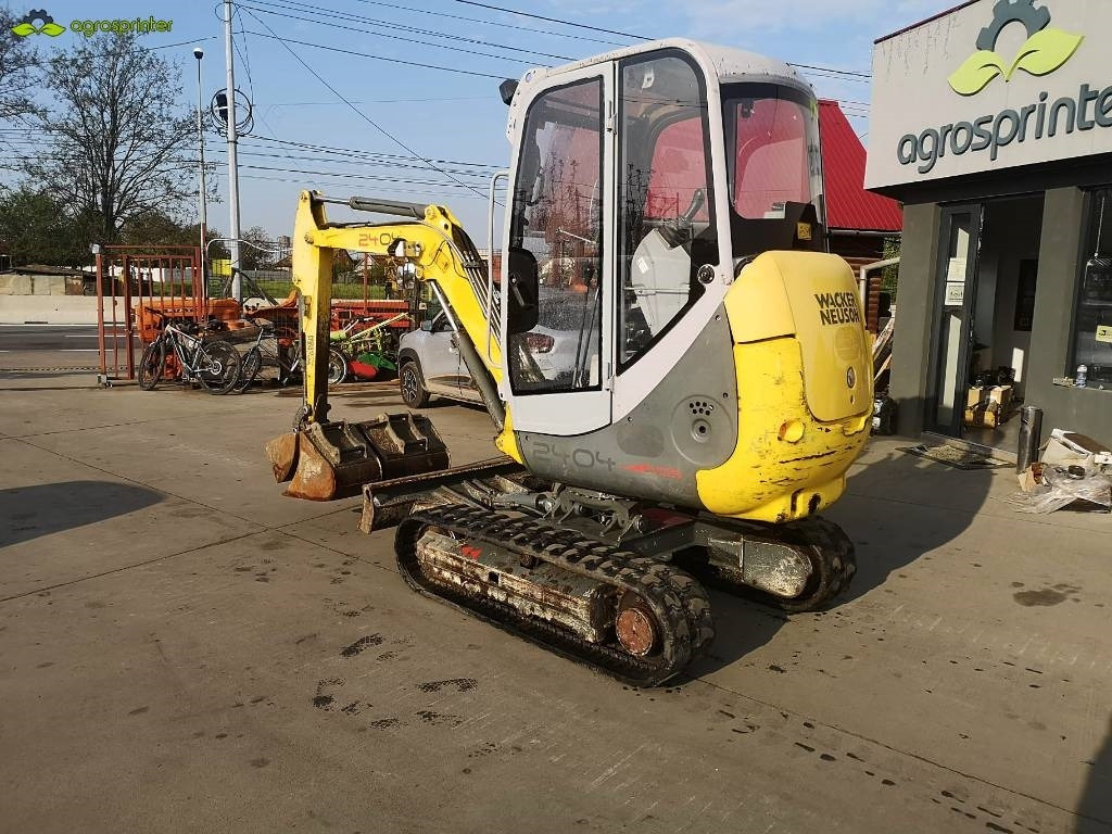 Wacker Neuson 2404  - Mini bager: slika Wacker Neuson 2404  - Mini bager Wacker Neuson 2404  - Mini bager: slika Wacker Neuson 2404  - Mini bager