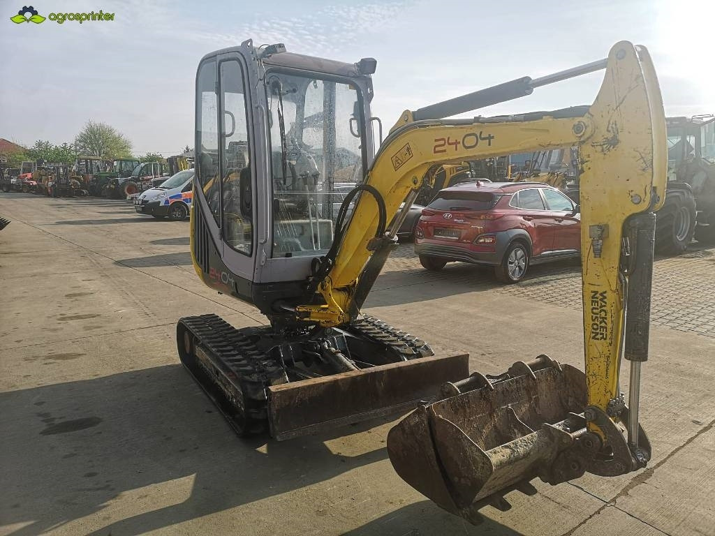 Wacker Neuson 2404  - Mini bager: slika Wacker Neuson 2404  - Mini bager Wacker Neuson 2404  - Mini bager: slika Wacker Neuson 2404  - Mini bager